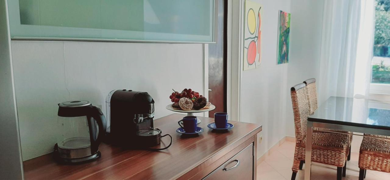 Tree House Apartament *